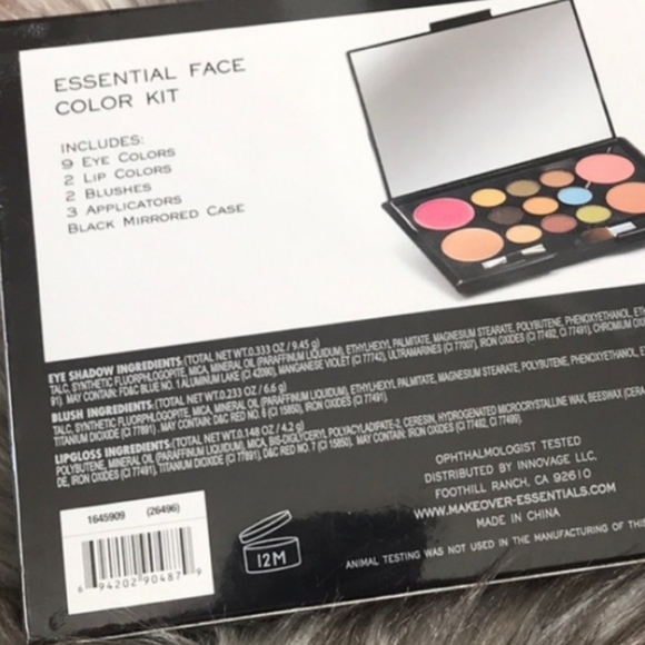 NWOT Makeover Essentials Make up - Picture 9 of 9